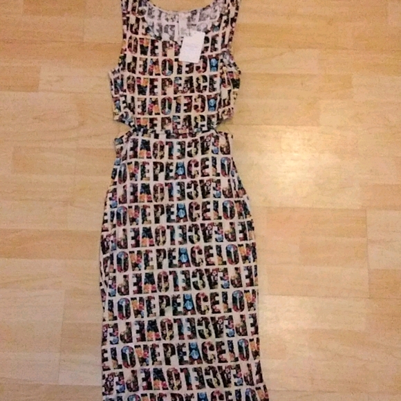 Alice Story Dresses & Skirts - Alice Story ✌ Peace 💘 Love Cut Out Dress M